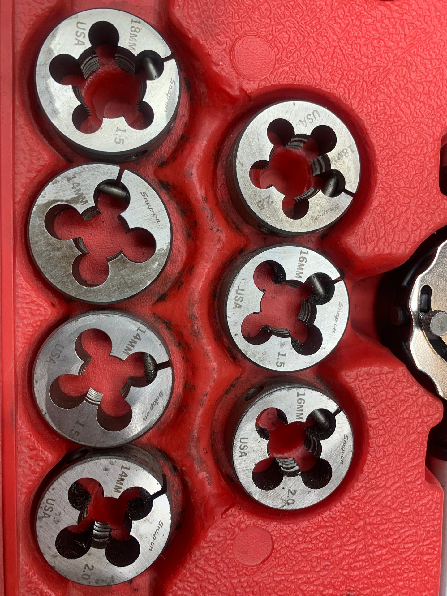 Snap on XL METRIC Tap and Die Set 25pc USA TDM99117A