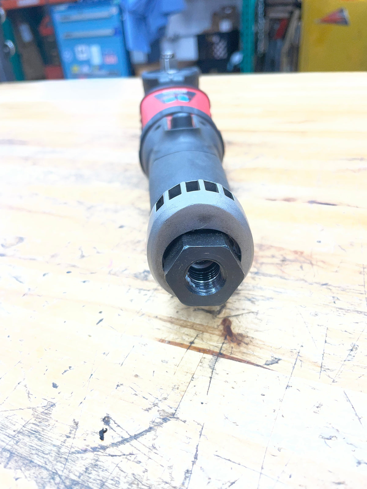 Mac Tools 1/2" Air Impact Wrench 90 Degree Obstruction AWA050B