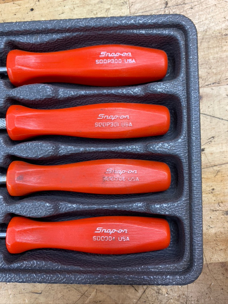 Snap On Mini Screwdriver Tray Set 4pc Hard Handle SDDX40AR