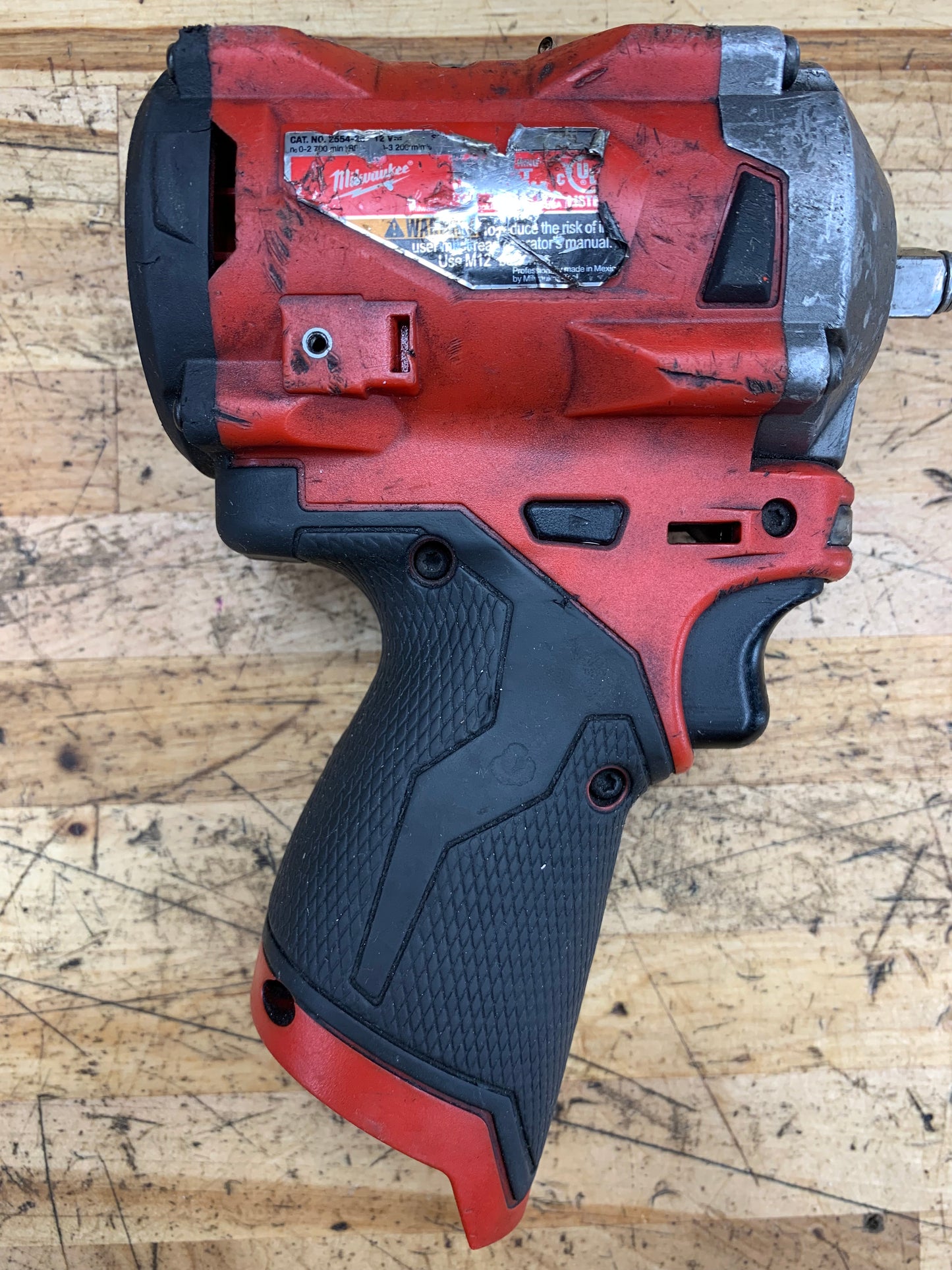 Milwaukee 3/8" Stubby Impact M12 2554-20